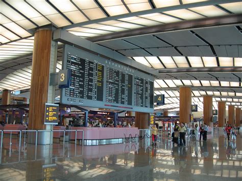 changi airport terminal 2 departure.